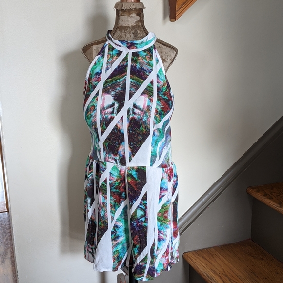 Isla size small, Island romper - Picture 9 of 11